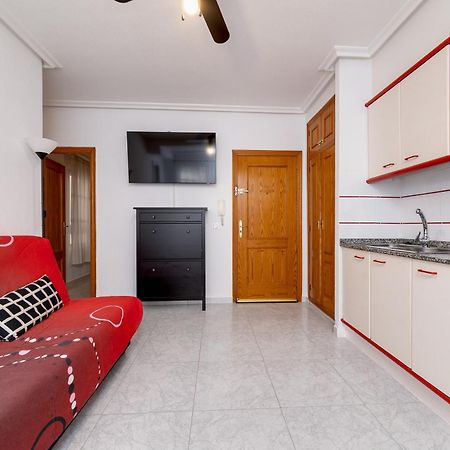 Lovely Apartment Near The Sea 托雷维耶哈 外观 照片